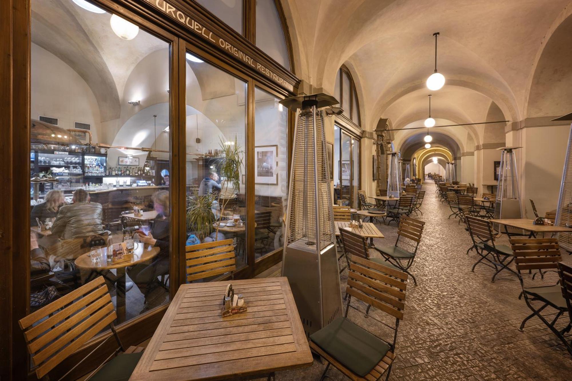 Kaiserstein Palace Apartment