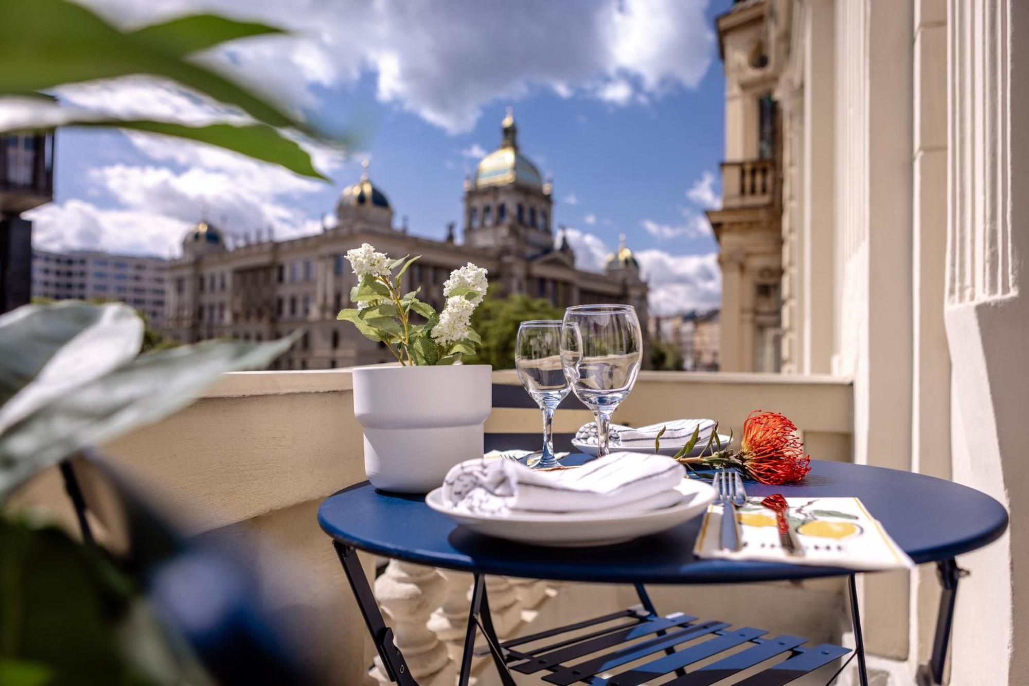 Turnkey I Wenceslas Square Premium