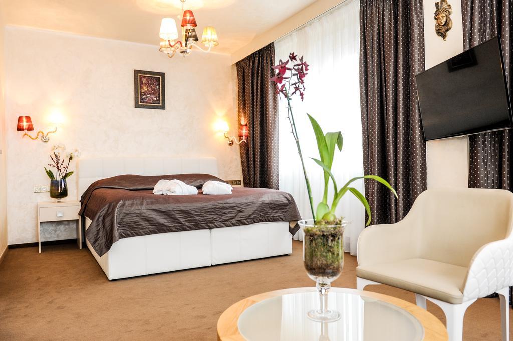 Myo Mysterius 4* Praga