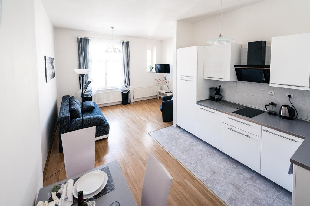 Modern Riegrovy Sady Daire Prag