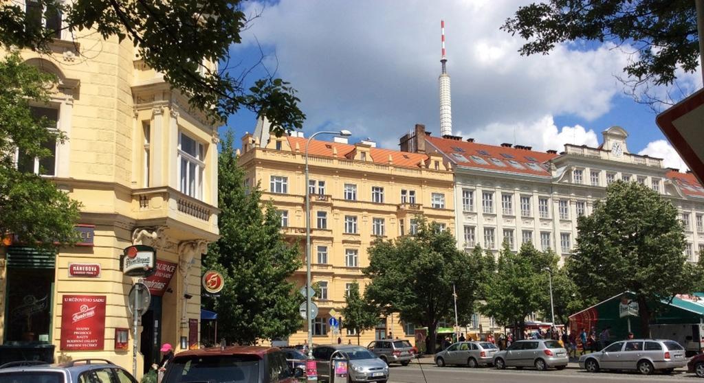 Modern Riegrovy Sady Daire Prag
