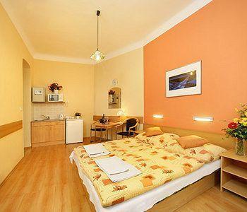 Golden Garni 3*