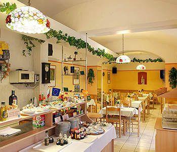 Golden Garni Hotel 3*