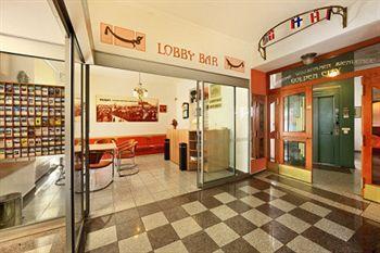 Hotel Golden Garni 3*