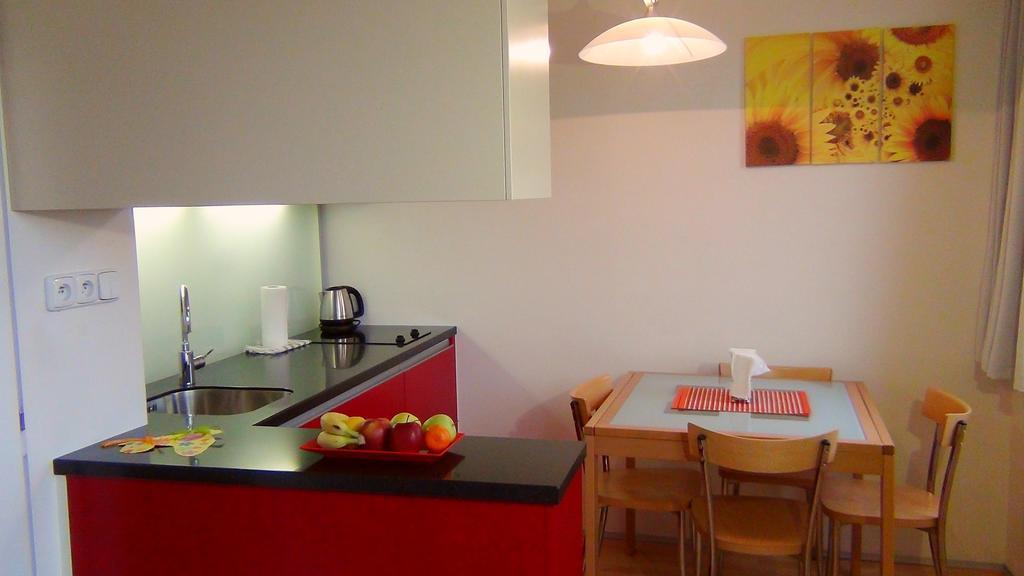 Expo Apartment *