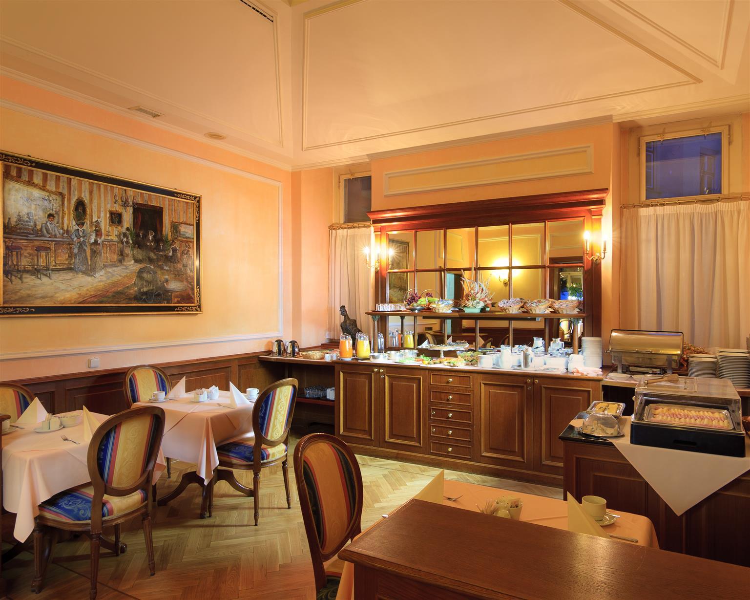 Kinsky Fountain Hotel