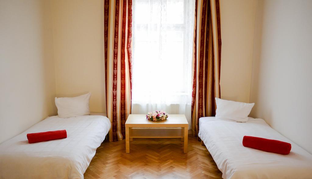 Apartment Budget Pricna Apartments *