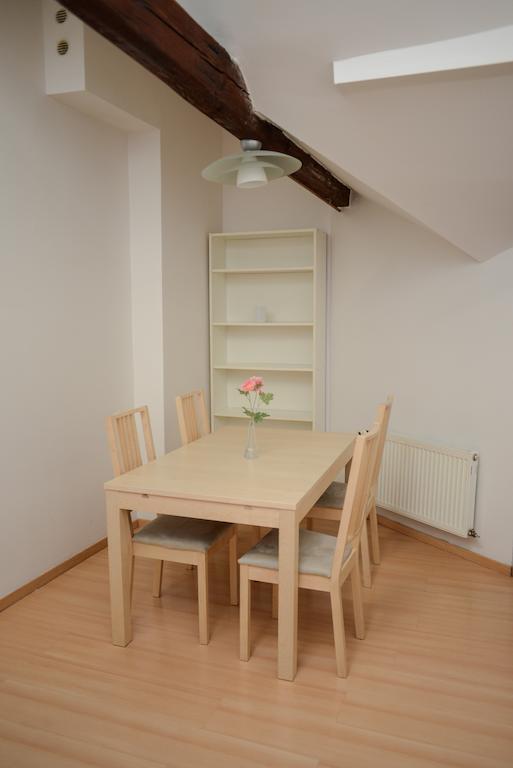 Apartment Budget Pricna Apartments