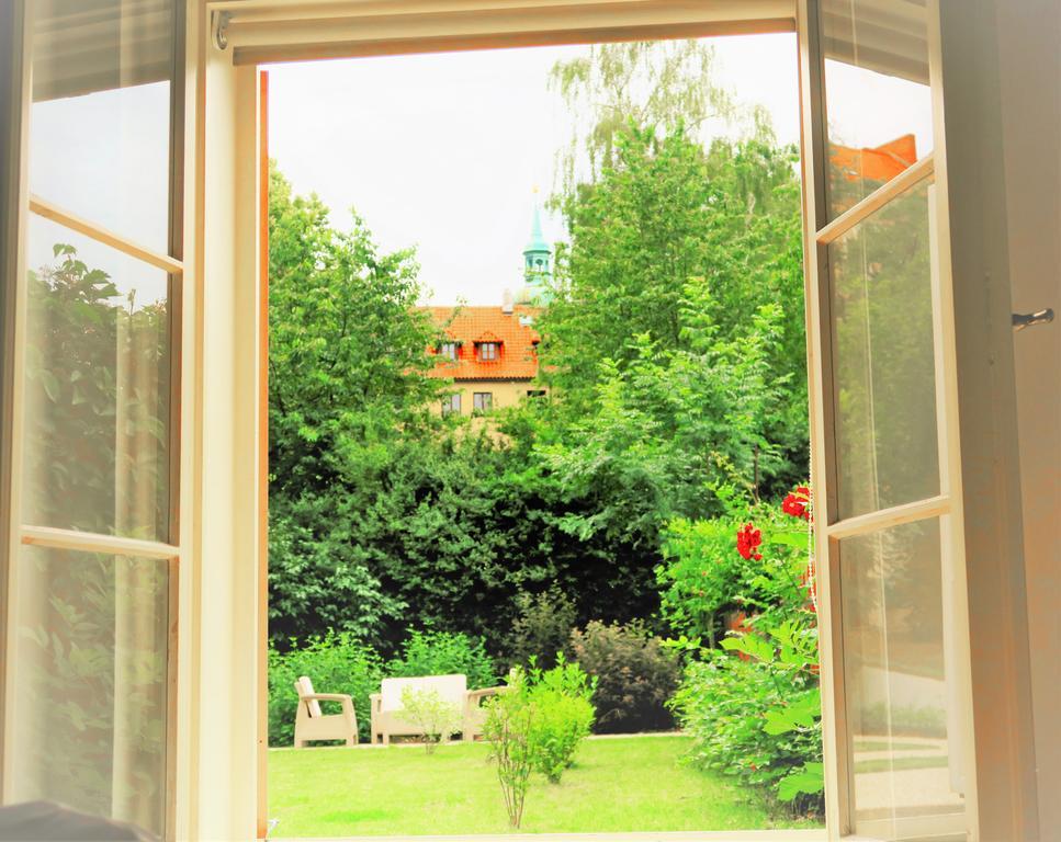 Daire Garden Castle