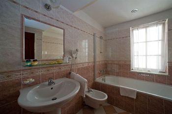 Cerny Slon 4* Praga