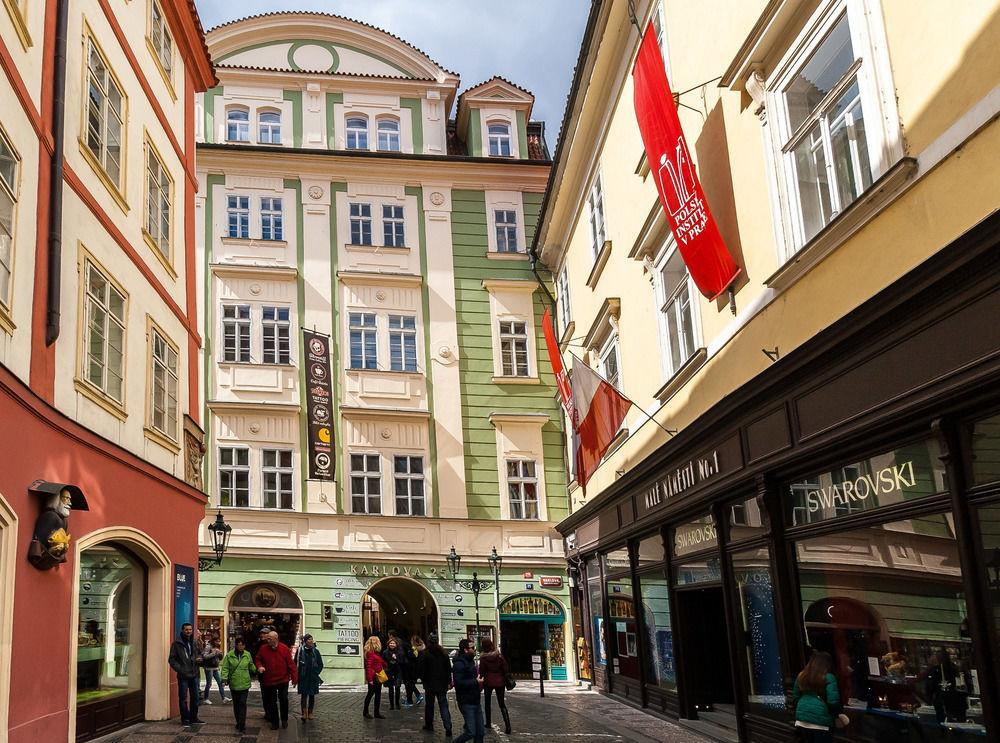 Karlova 25 * Prag