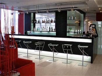 Airport By Ihg 4* Prague