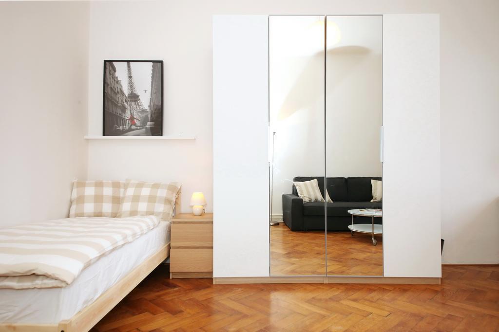 With 2 Bathrooms- 5 Minutes From Old Town - 102 M2