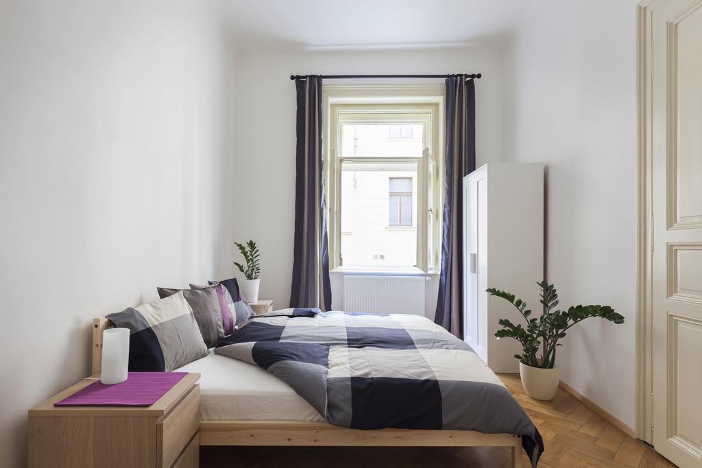 Hanan's Pstrossova Appartement