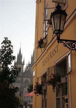 Lippert Prague