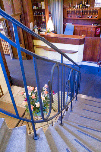 Hotel Henry 2*