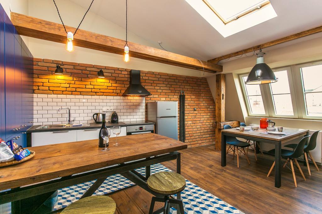 Wishlist Old Residences - Charles Bridge Apartment Prague