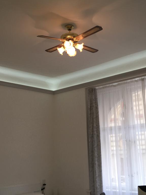 Reznicka 3 Apartamento Praga