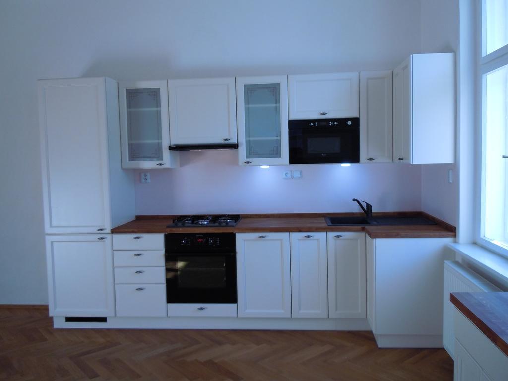 Vysehrad With Free Parking Apartment *