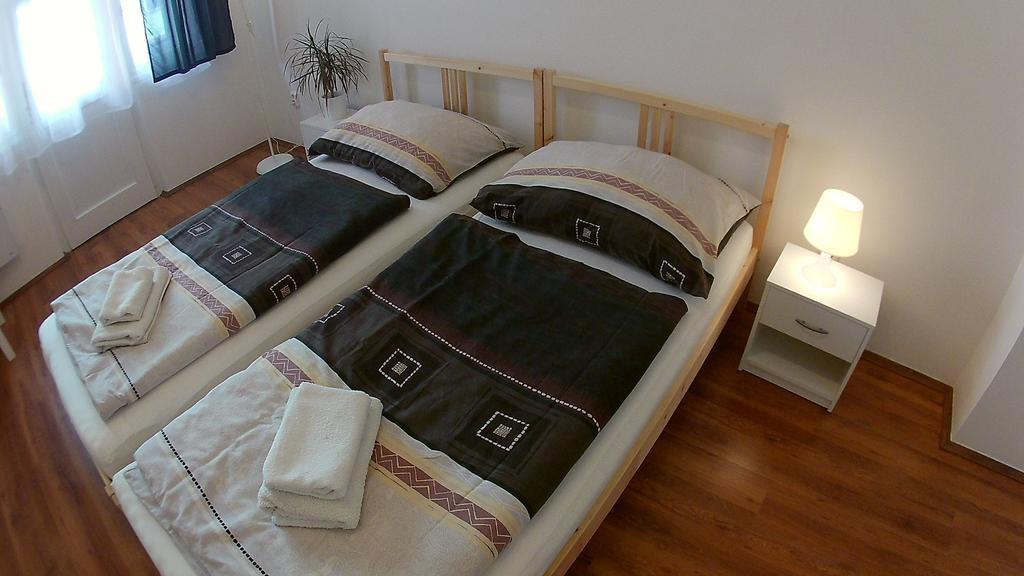 Jezerka Apartment Prag