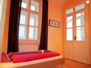 Hotel Velvet Old Town 3*