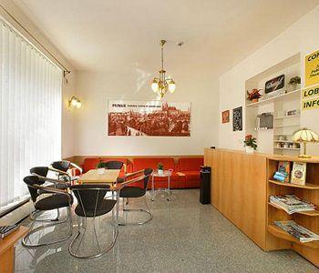 Golden Garni Hotel 3*