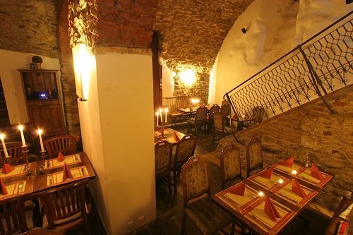 Lippert Prague