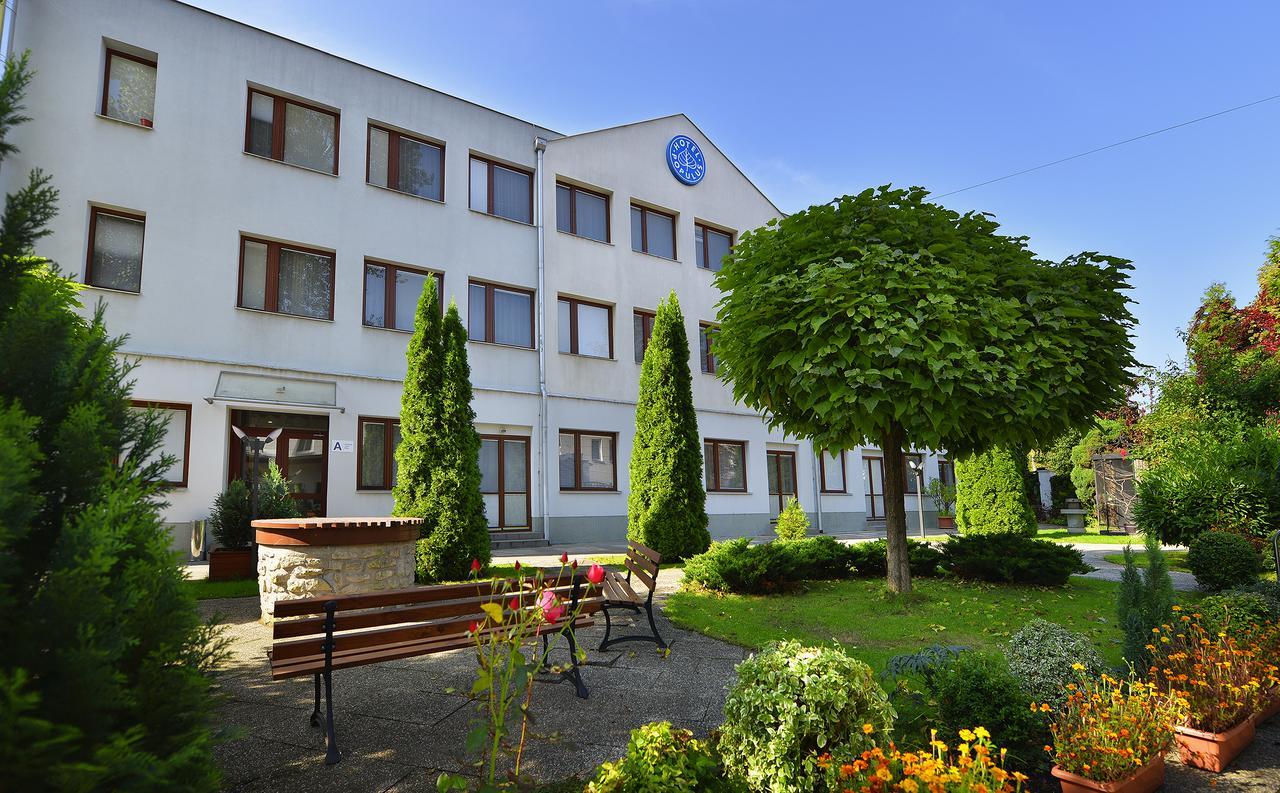 Ea Populus 3* Prague