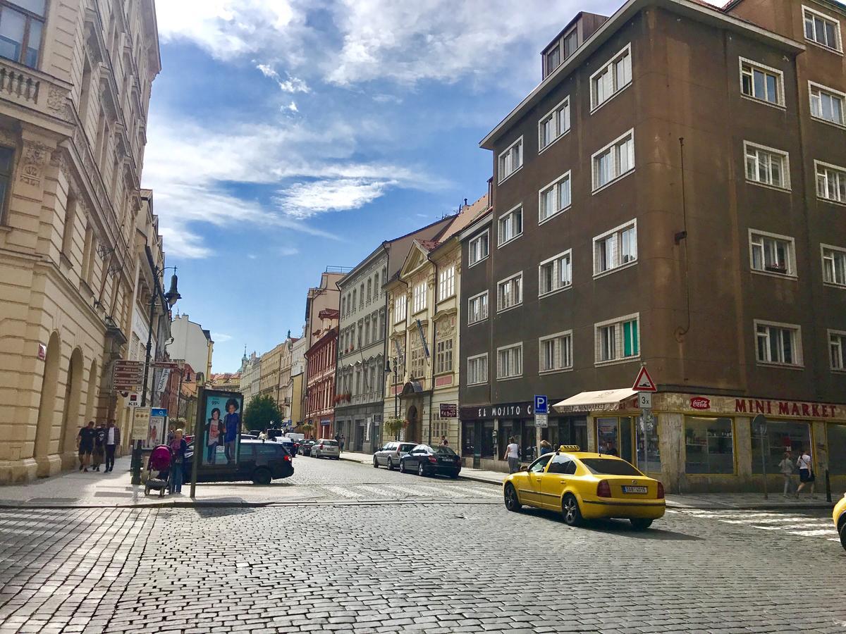 Luxury Dlouha Apartment Prague