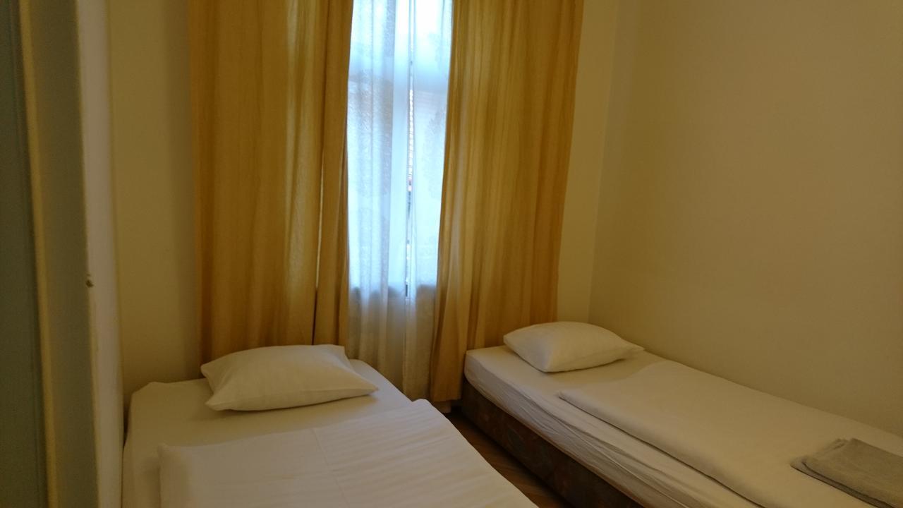 Apartment Budget Pricna Apartments *