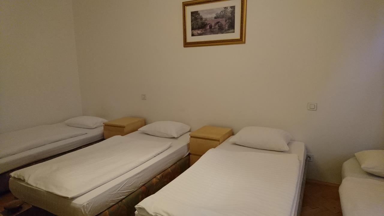 Budget Pricna Apartments Prague