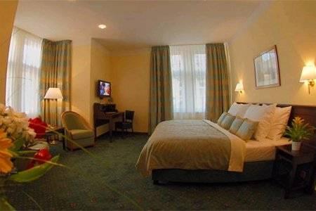 Ea Downtown 4* Prague