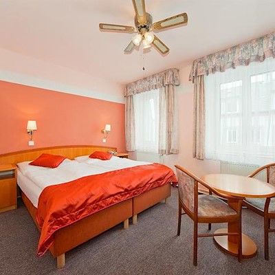 White Lion Otel 4*