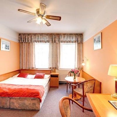 White Lion Otel 4*