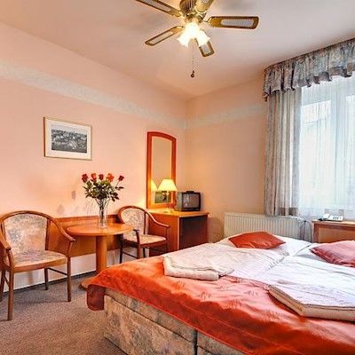 Otel White Lion