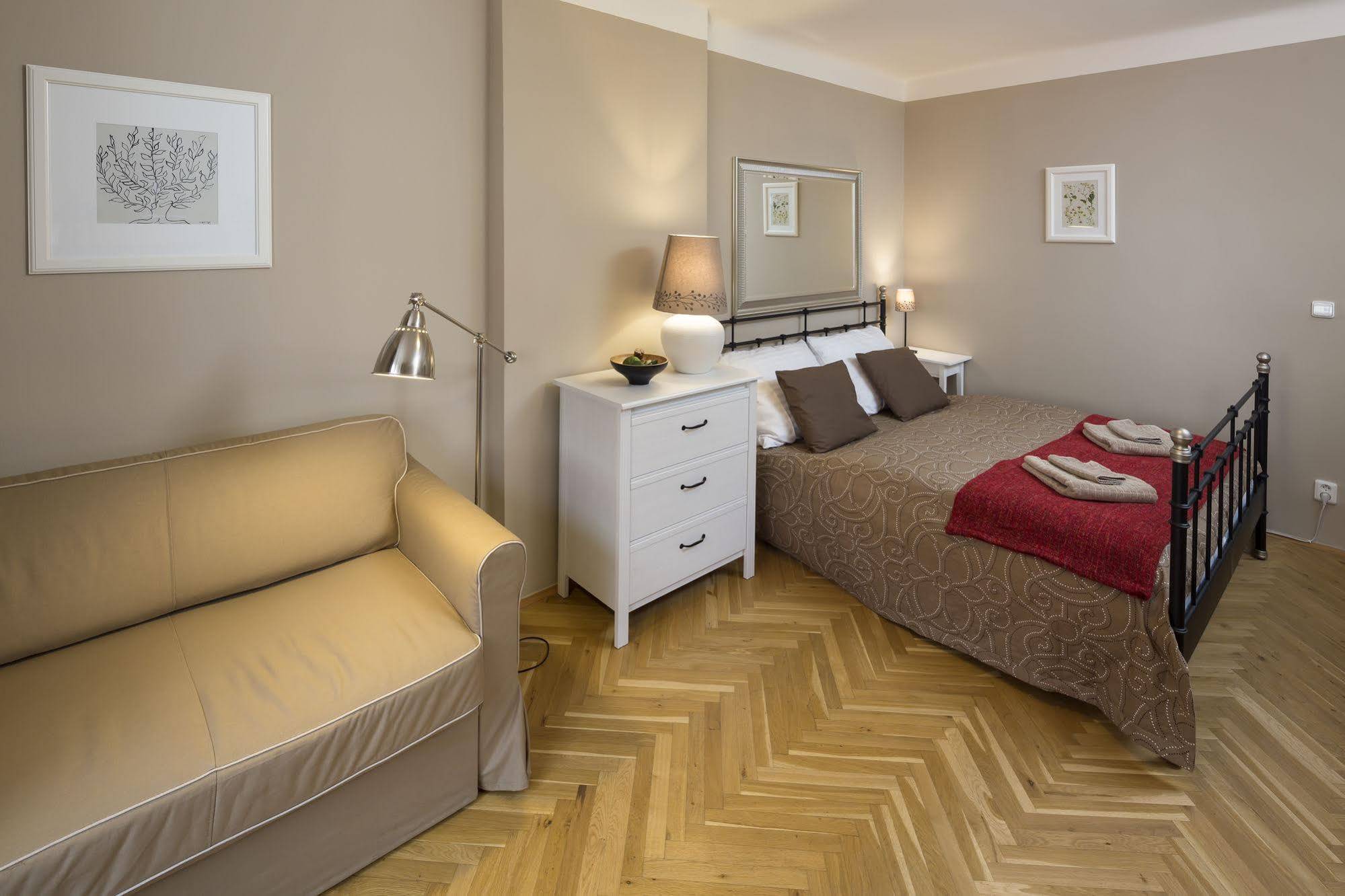 Templova Apartment *