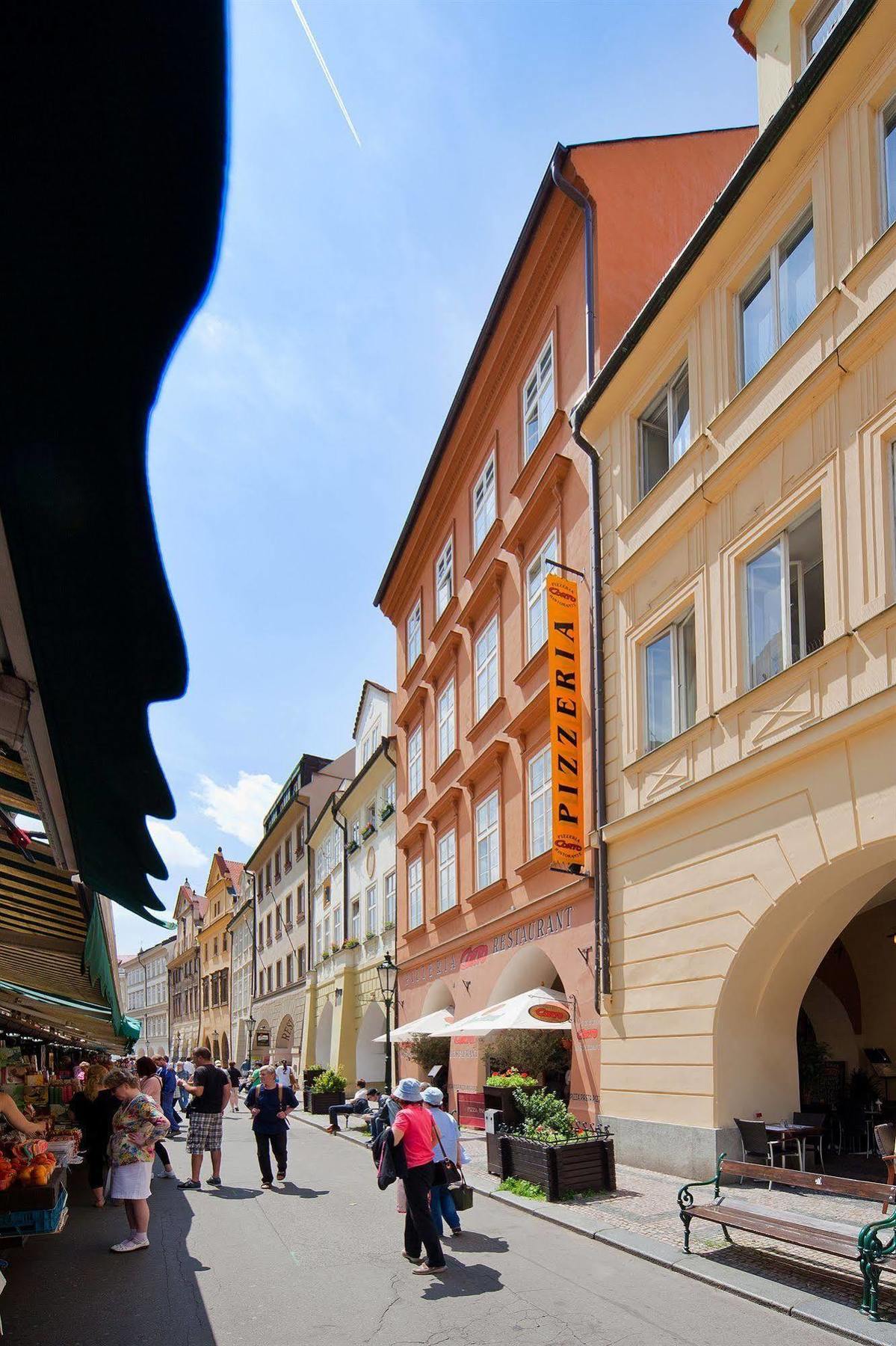 Corto Old Town Otel