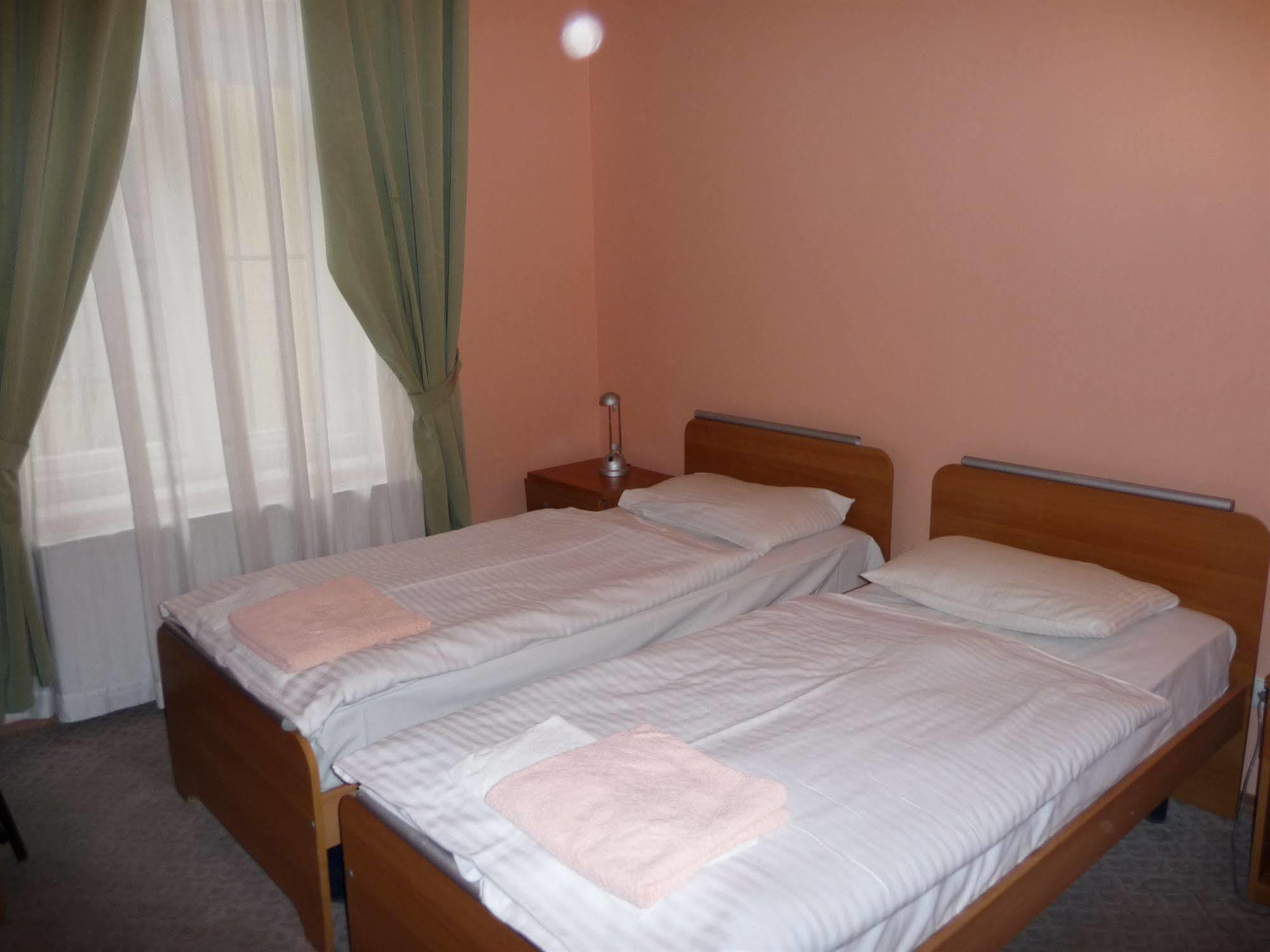 City Center & L'opera Guest house Prague
