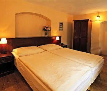 Hotel U šuterů Prag