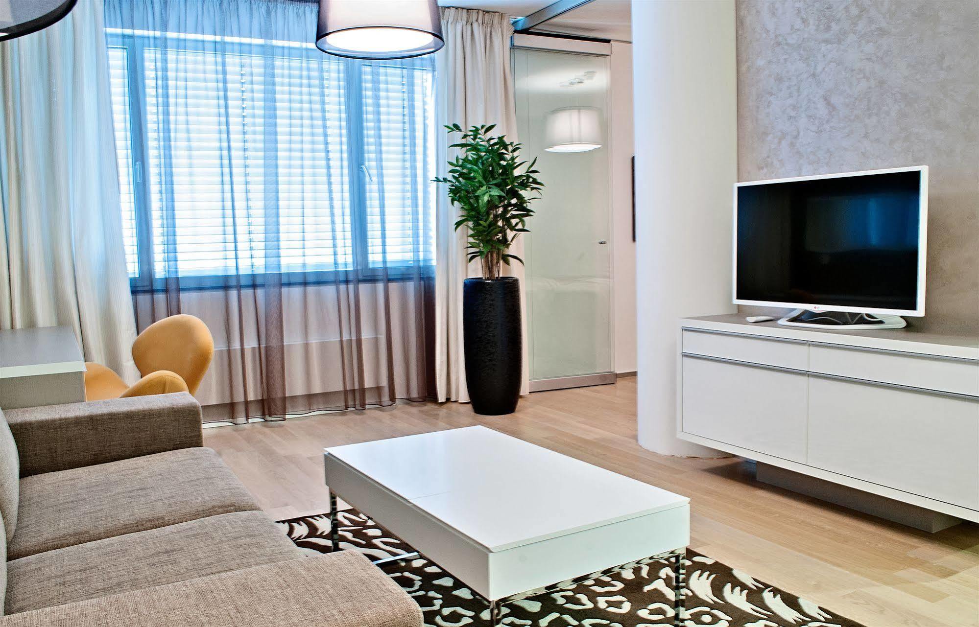 Wenceslas Square Terraces Apartment