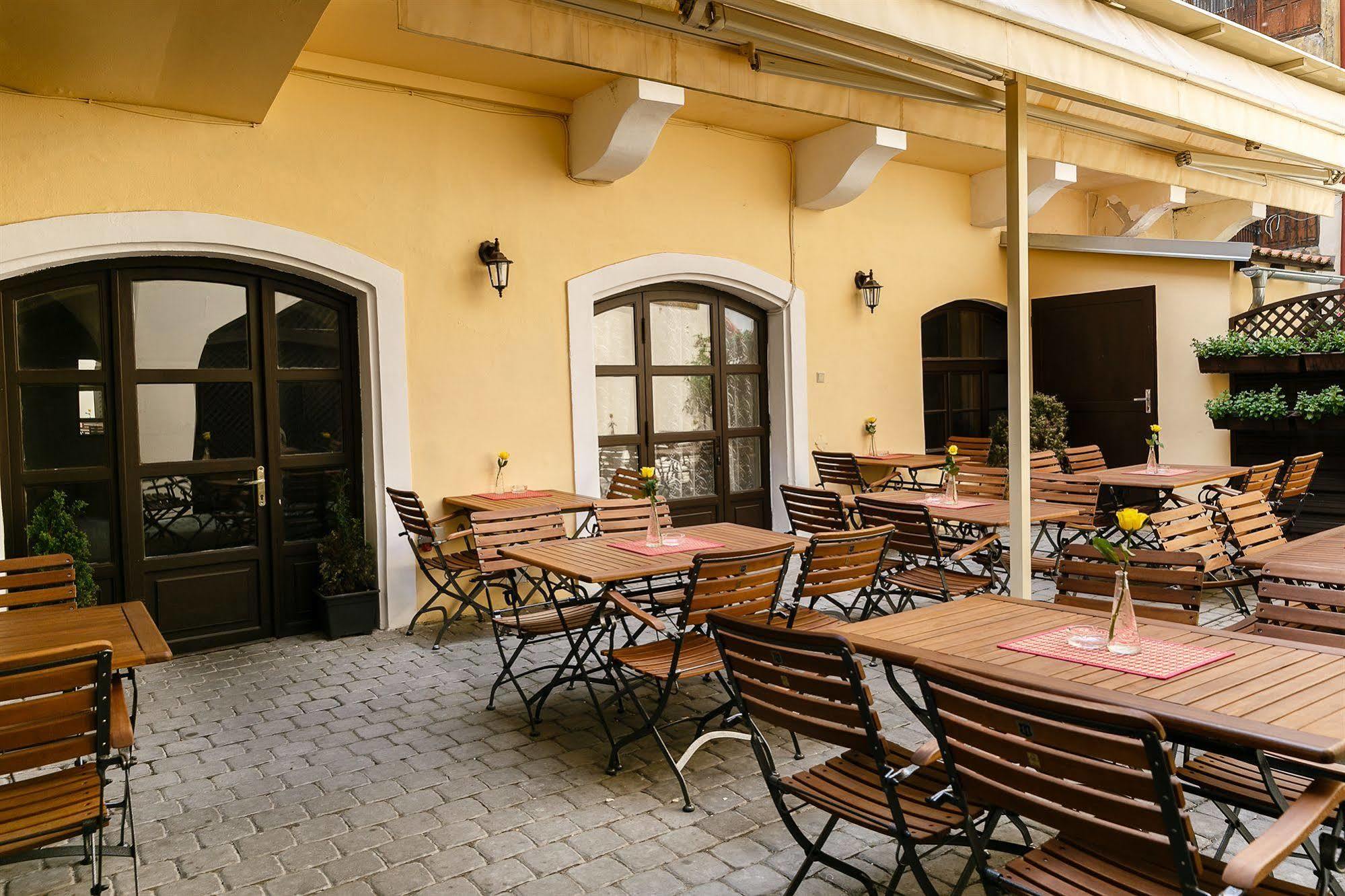 U Lilie 3* Prague