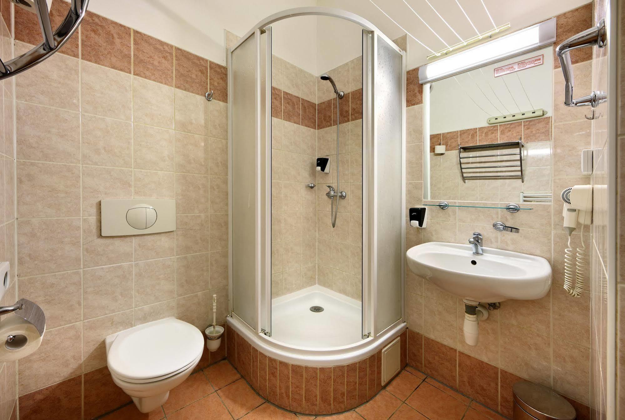 Golden Garni Hotel