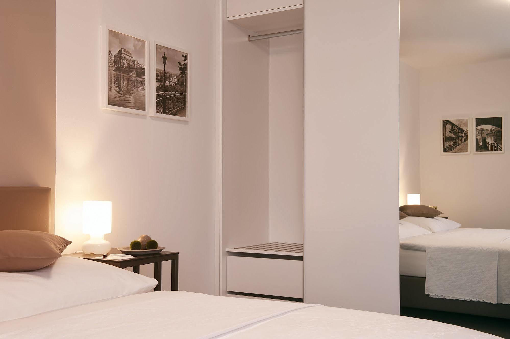 Guest house Na Vinici 2*