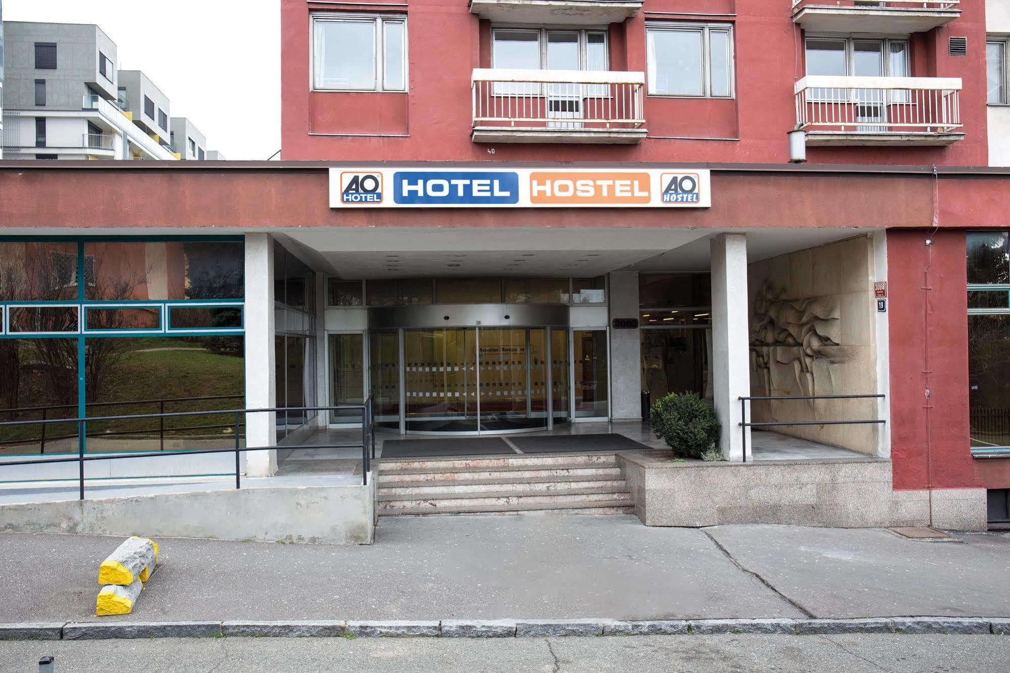 A&o Rhea Hostel *