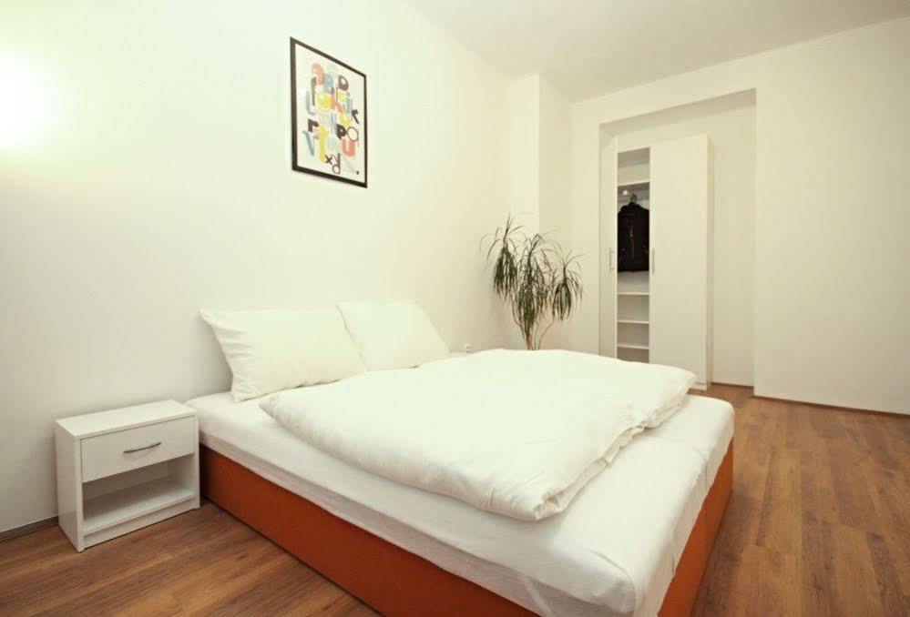 Apartment Jezerka Prag