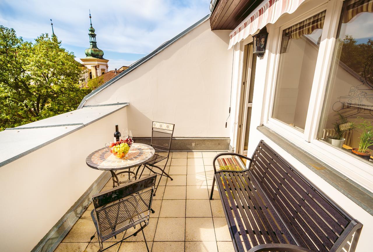 4br 3bath Balcony Harry Potter Penthouse Prague
