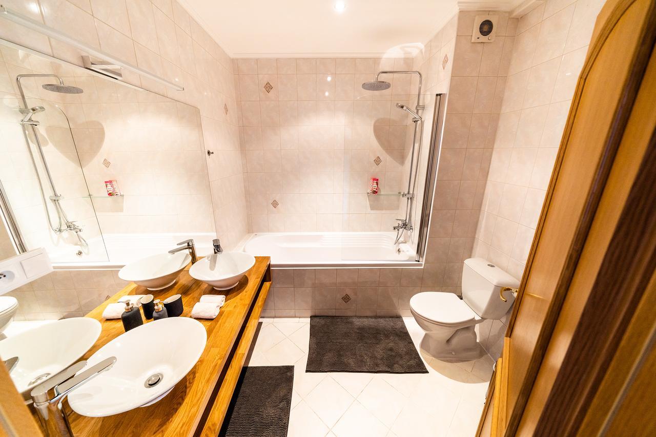 4br 3bath Balcony Harry Potter Penthouse