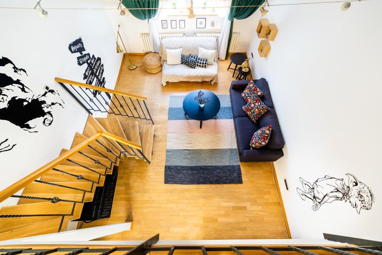 4br 3bath Balcony Harry Potter Penthouse Apartment