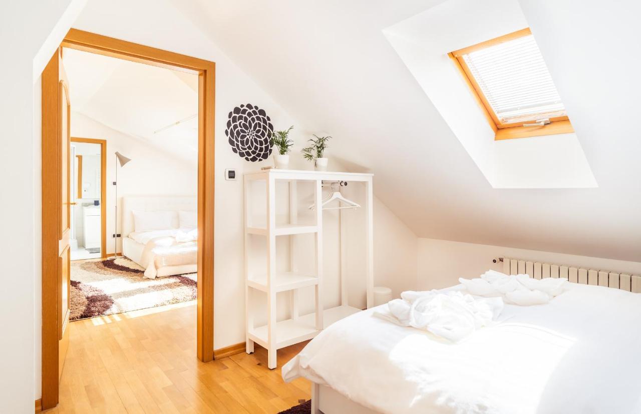 4br 3bath Balcony Harry Potter Penthouse Apartment *