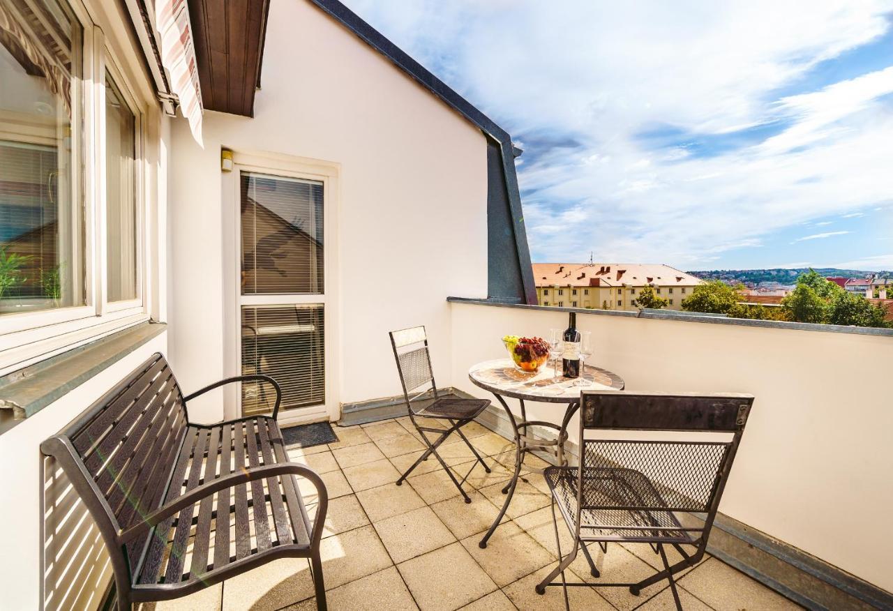 Apartment 4br 3bath Balcony Harry Potter Penthouse *